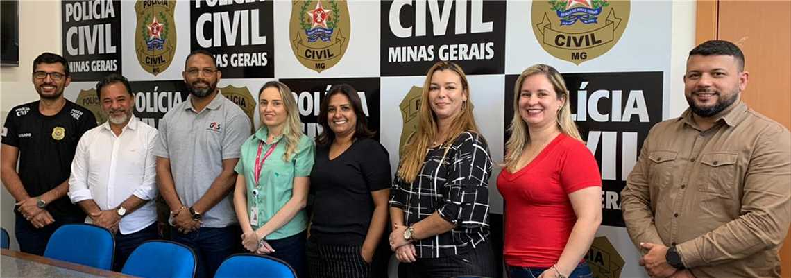 Cream, polícia civil e vale - emprego para mulheres vítimas 